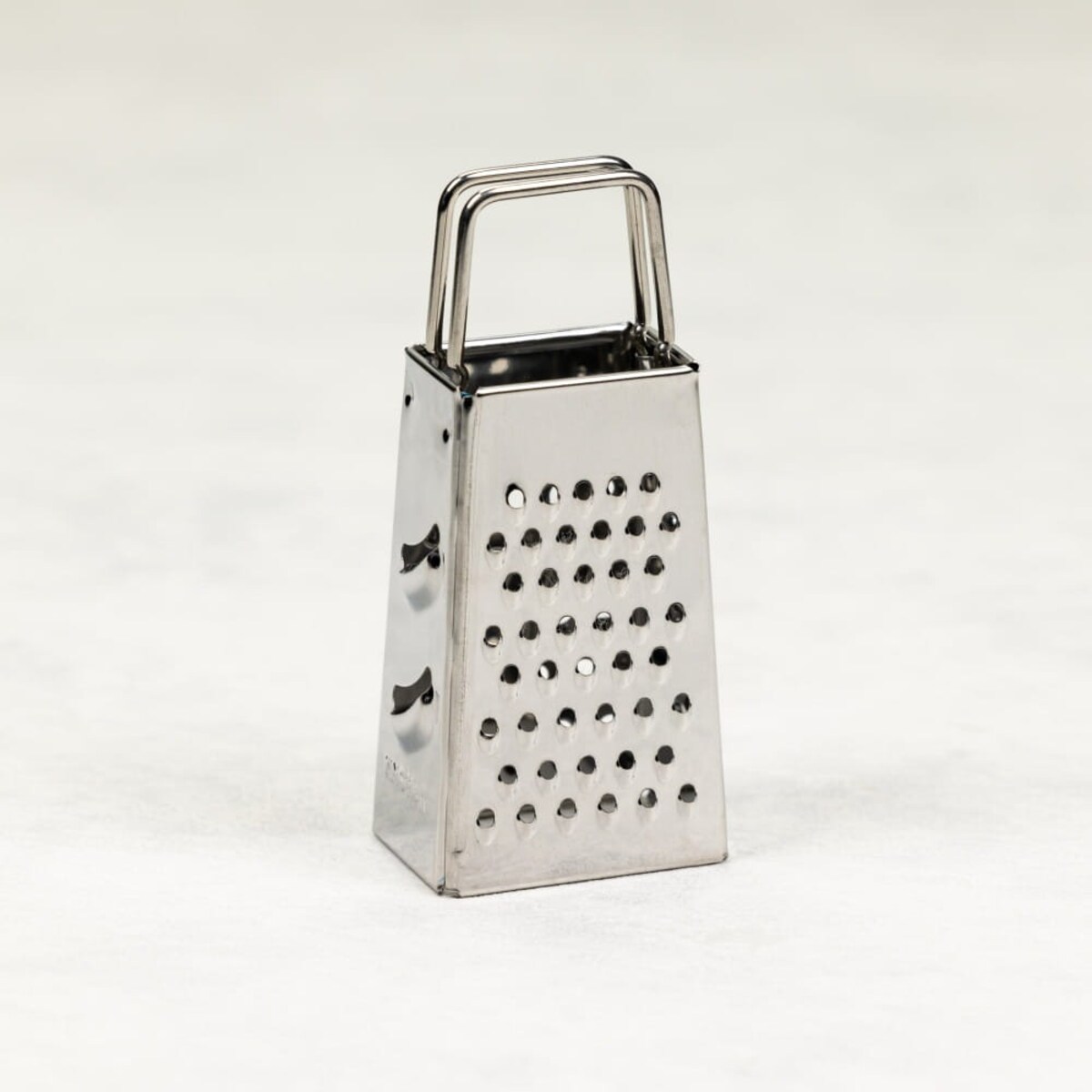 Mini Tarka 4-krawędziowa do czosnku imbiru sera KINGHOFF