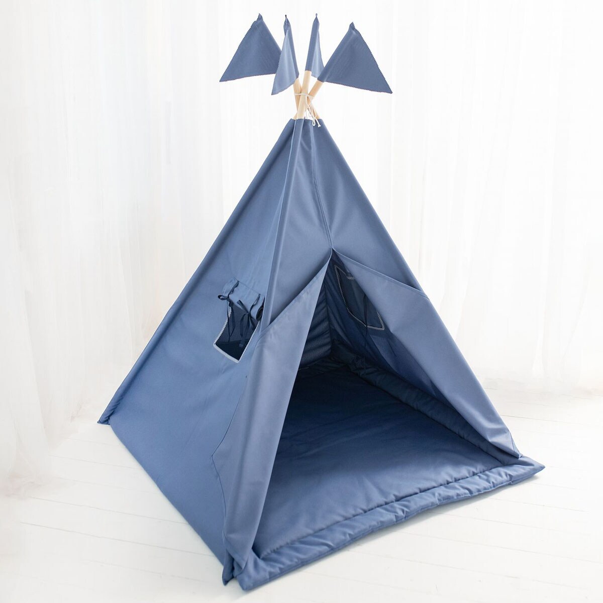 Wodoodporny namiot tipi Garden Navy z miękką matą