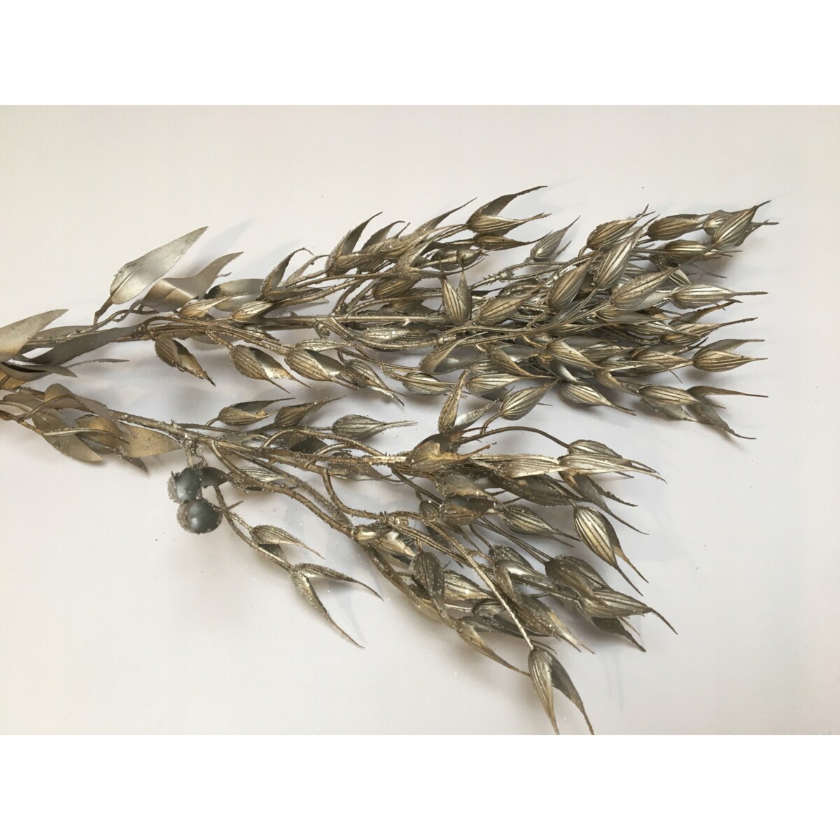 TRAWA sztuczna DUŻA GAŁĄZKA dekoracyjna do stroik świąteczny srebrna 75cm