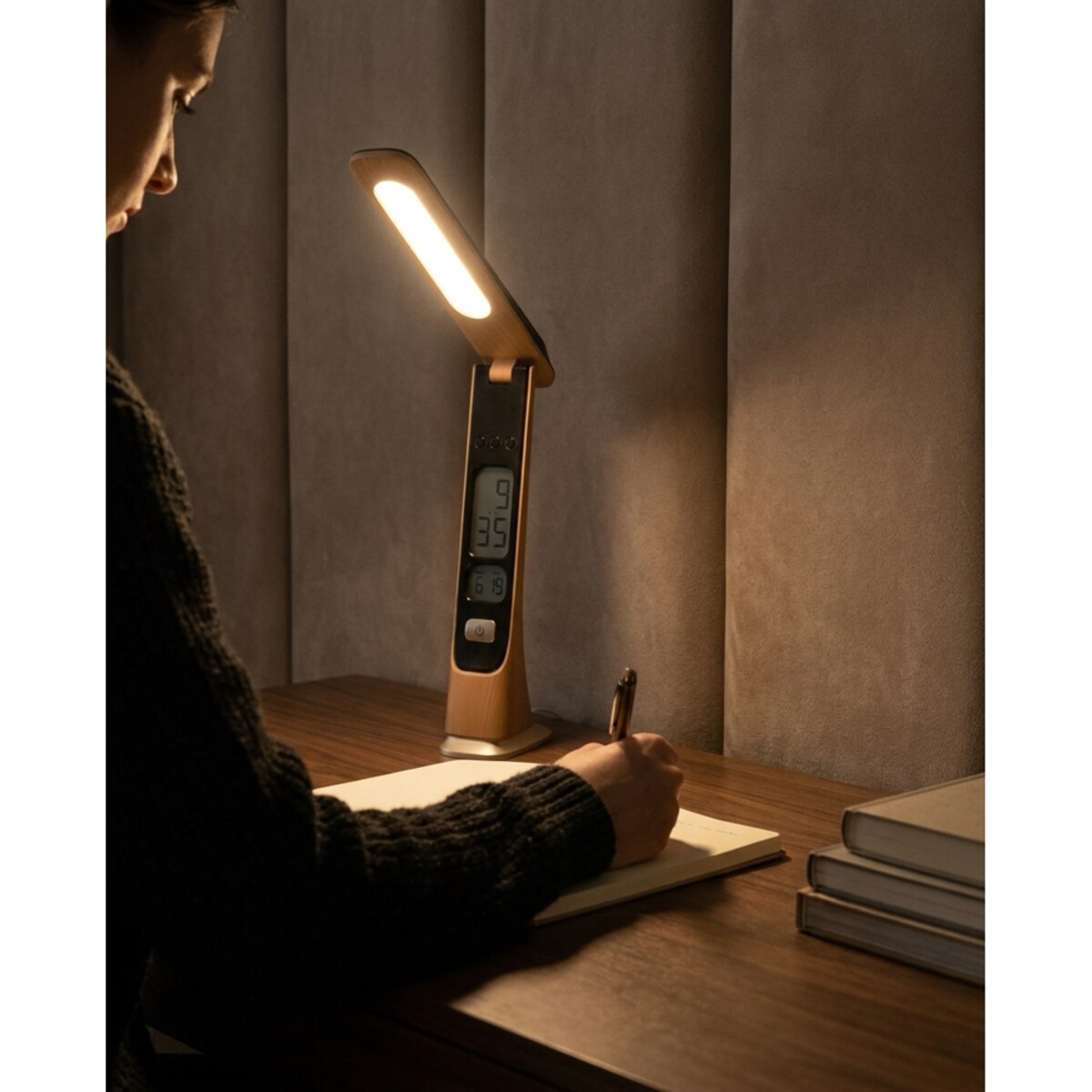 Lampa biurkowa wielofunkcyjna SHP CRANE LED USB 3 kolory