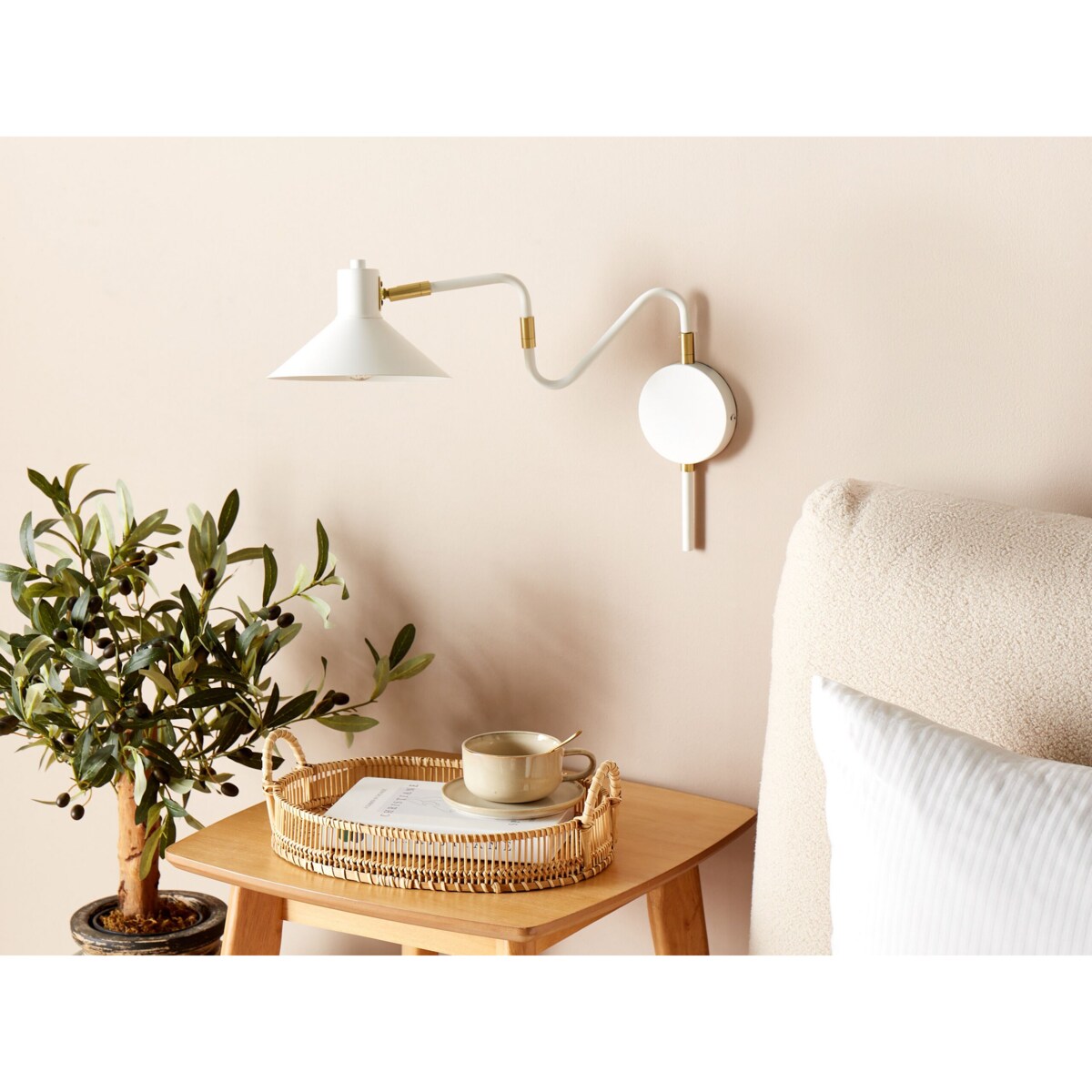 Lampa ścienna metalowa biała BALIEM