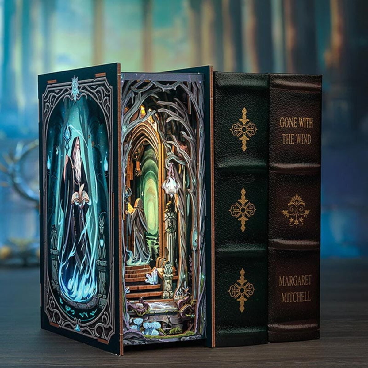 Miniaturowy domek Book Nook - Wrota magii - CuteBee