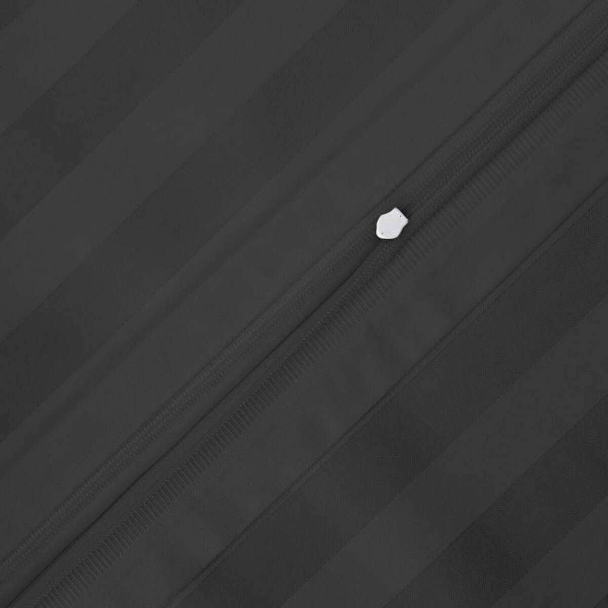 Poszewka bambusowa satyna bawełniana 50x60 Bamboo paski, czarna