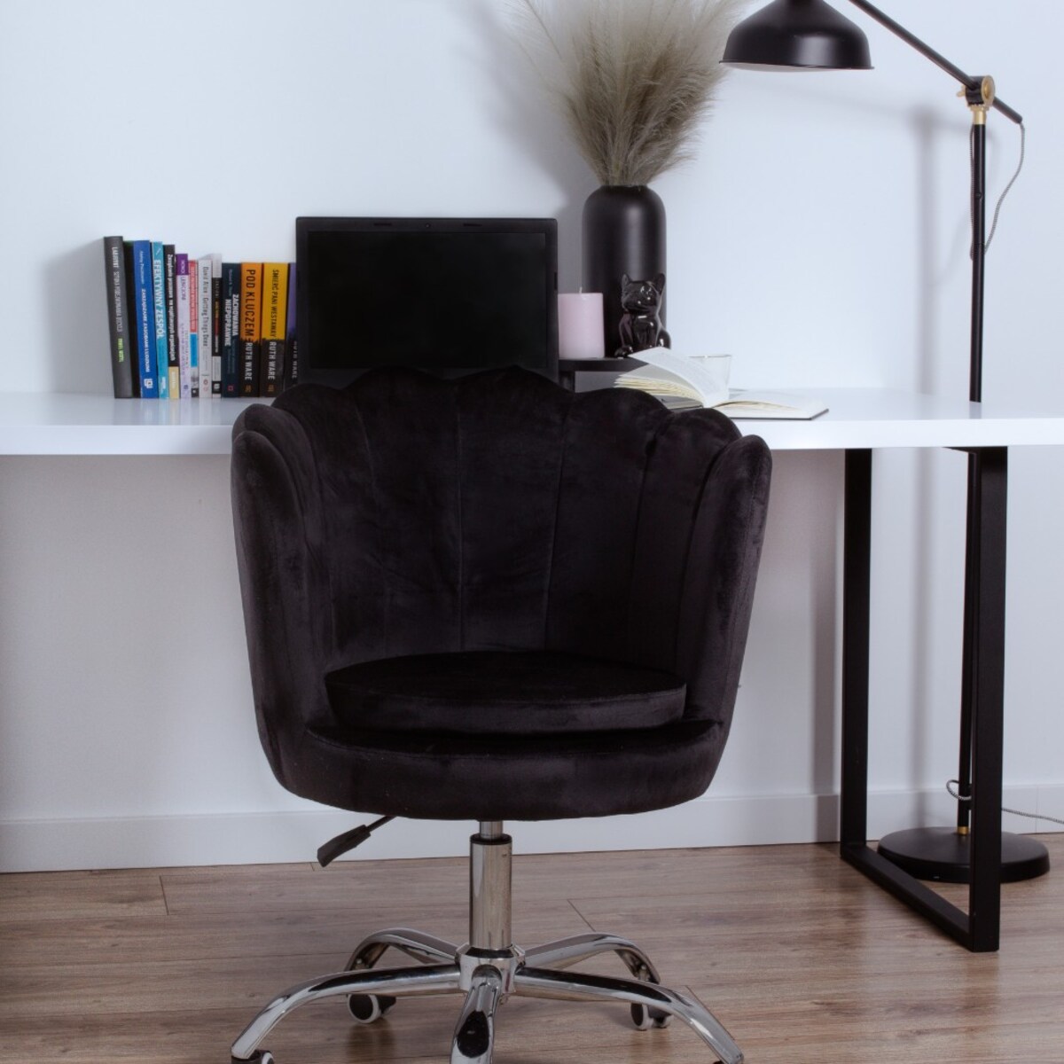 Fotel biurowy krzesło obrotowe regulowane welurowe muszelka