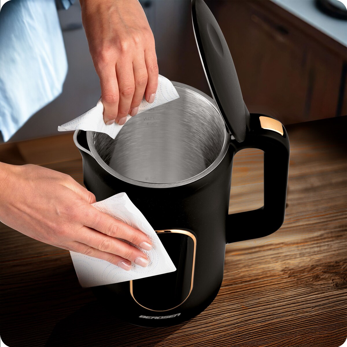 Czajnik elektryczny Berdsen 1,7l panel dotykowy regulacja temperatury 2200W czarno-złoty