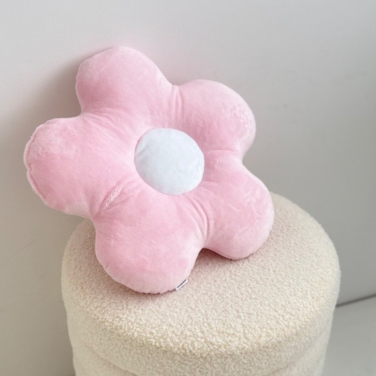 Poduszka kwiatek różowy minky