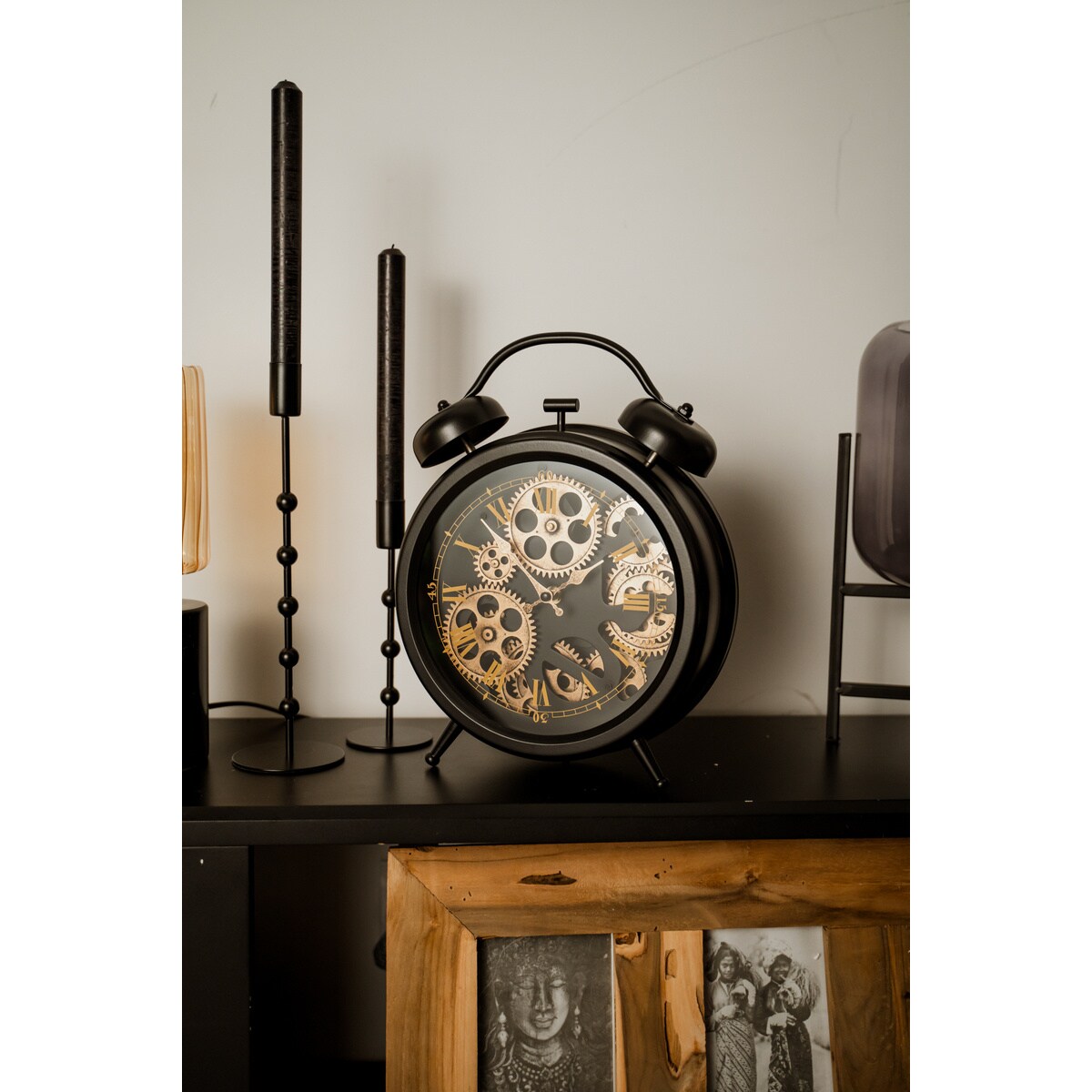 Czarny świecznik, metalowy, 19 cm