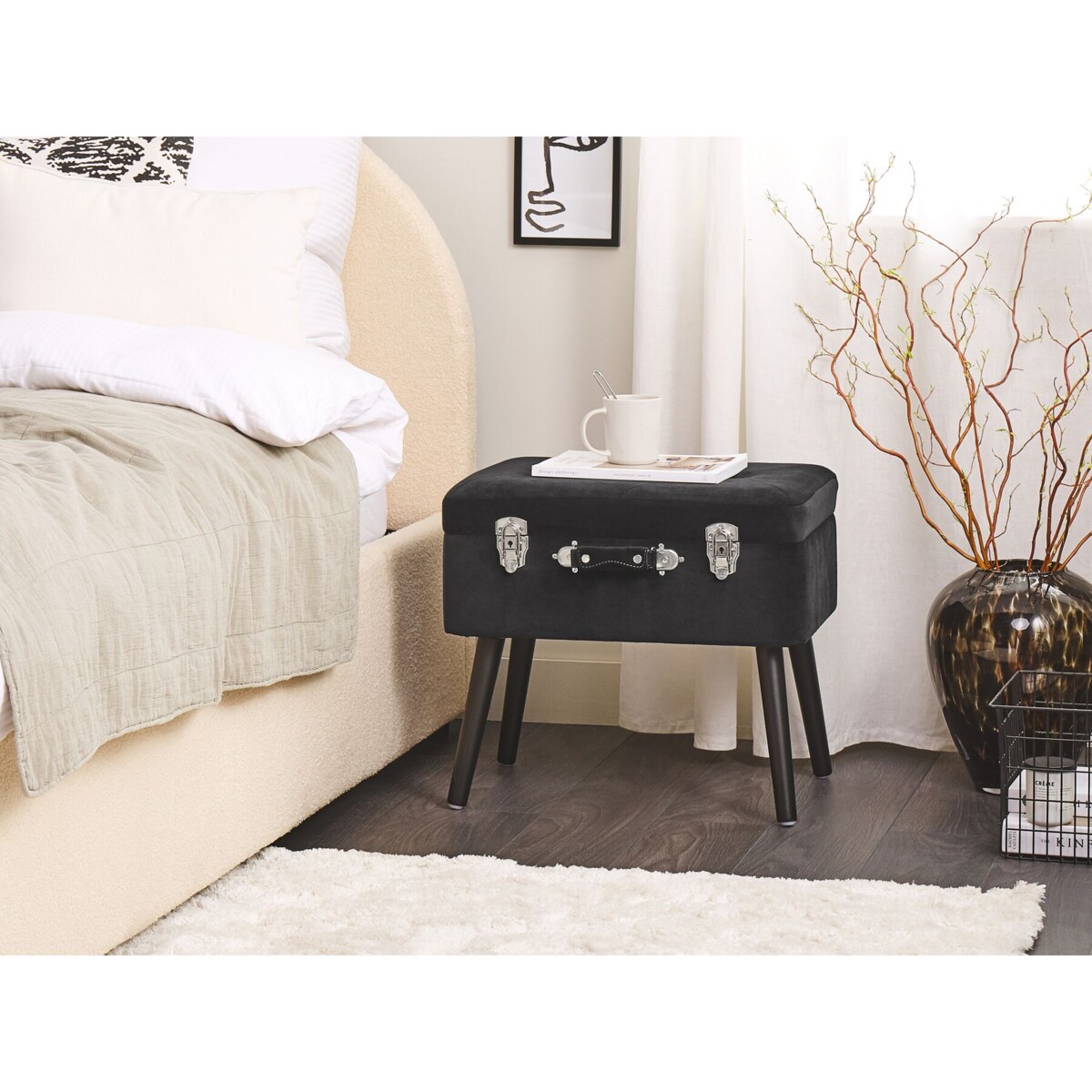 Stołek ze schowkiem welurowy czarny MALLARD