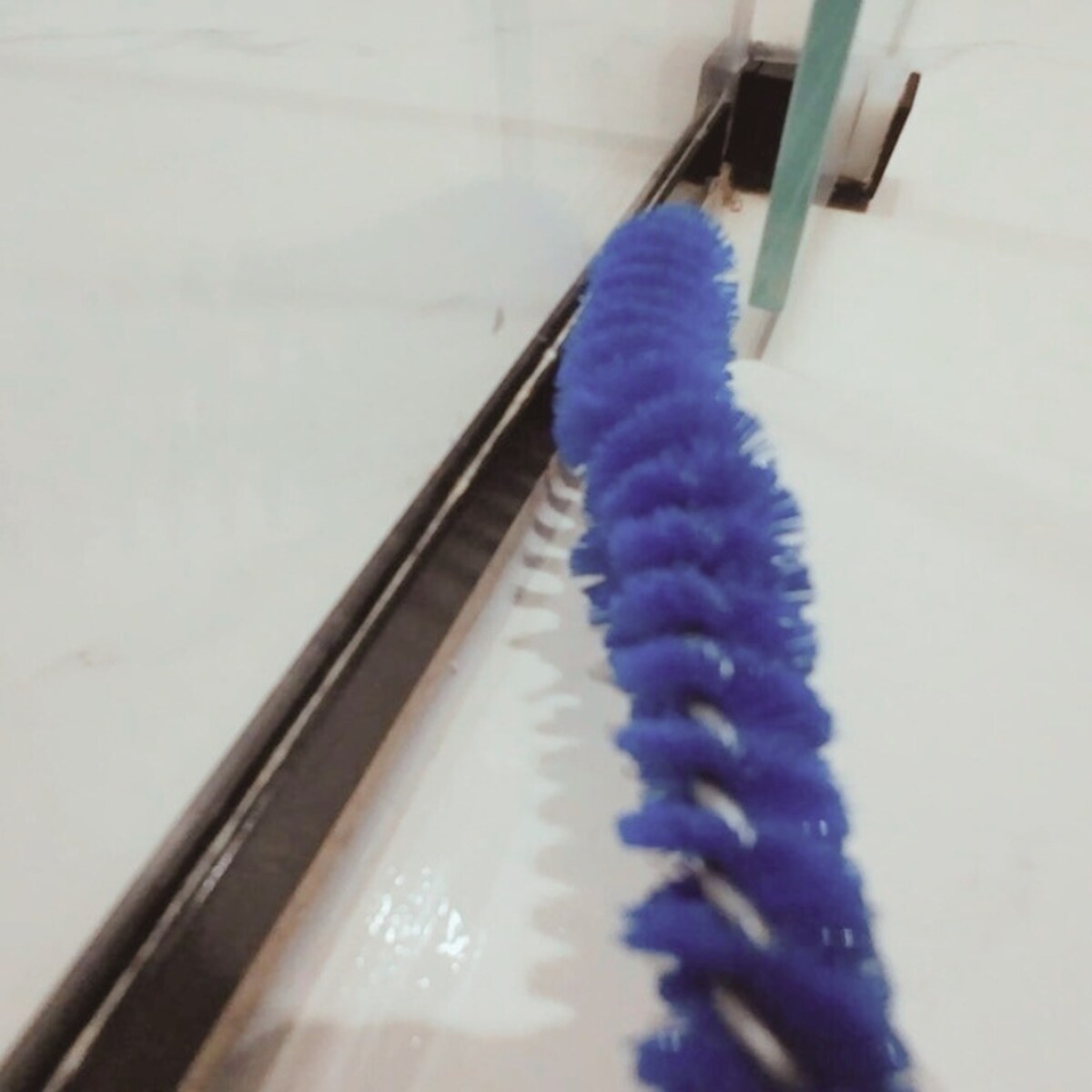 1 szt. KEDAZO Turbo CleanFlex - sięga tam, gdzie inne szczotki nie potrafią.