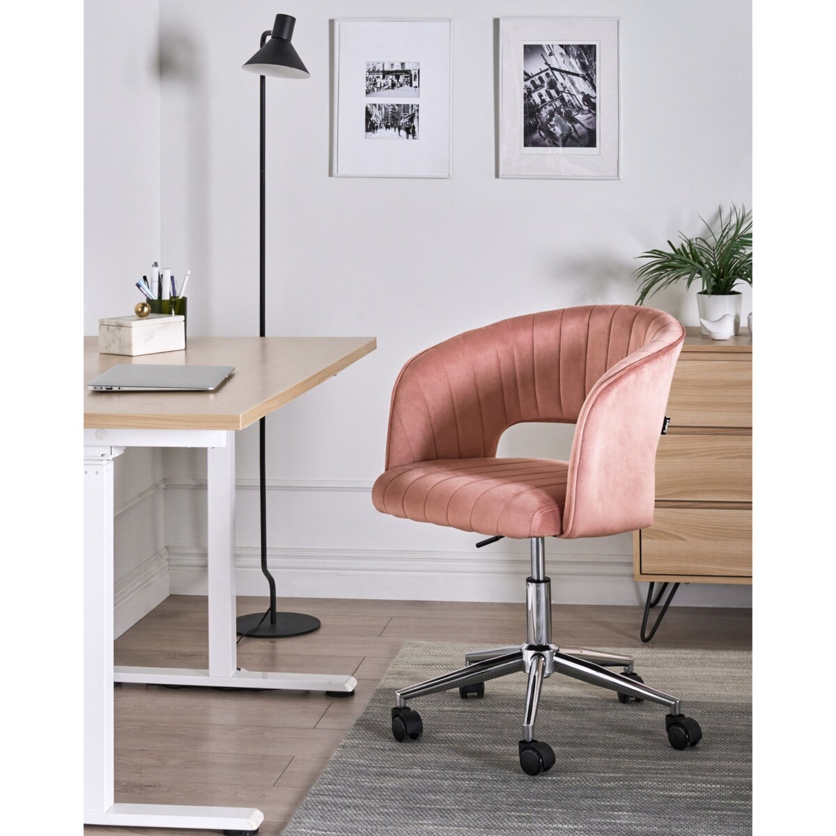 Krzesło obrotowe KATONAH Welur Różowy