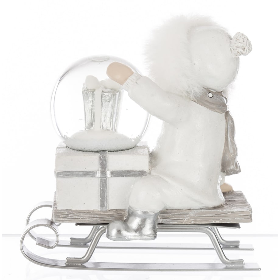 Dekoracja - dziecko na sankach ze szklaną kulą 10,5x10,5x6,5 cm