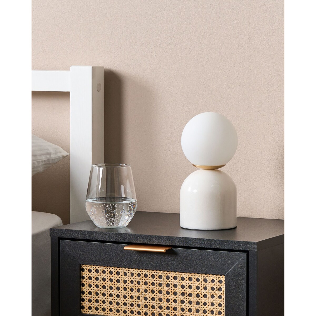 Lampa stołowa marmurowa biała KIWI