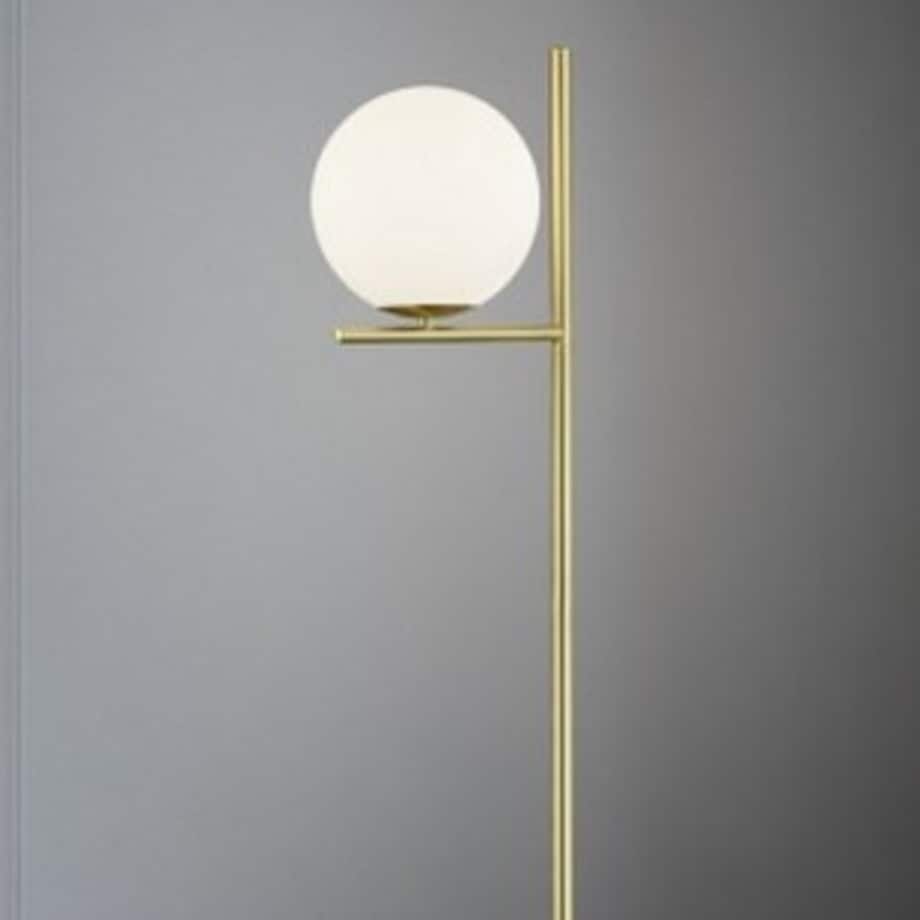 Modernistyczna LAMPA podłogowa PURE 402000108 Trio metalowa OPRAWA stojąca szklana kula mosiądz biała