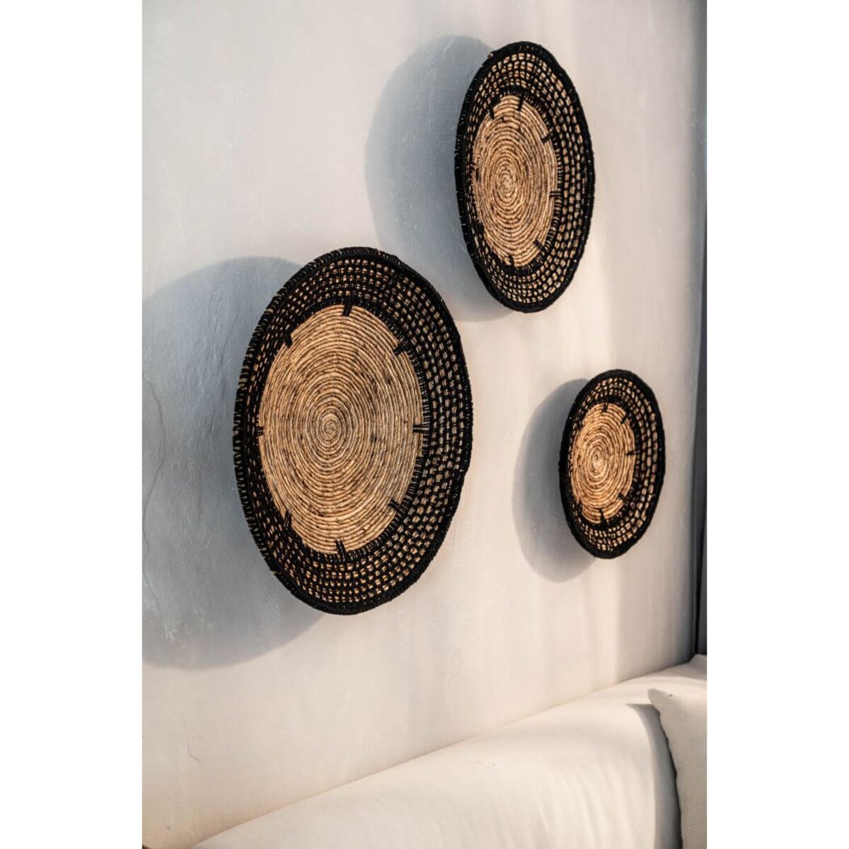 TALERZ Z BANANOWCA CZARNY M