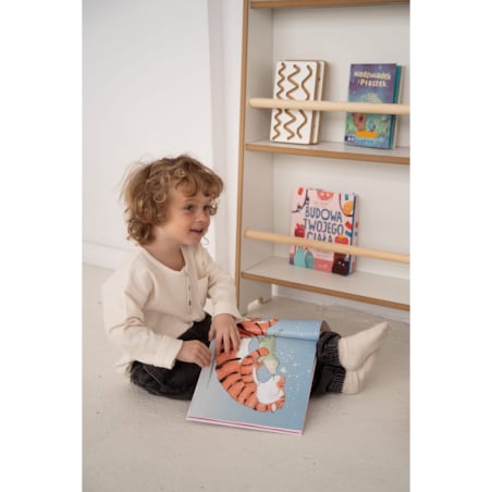 SLIM - wąska biblioteczka do ściany