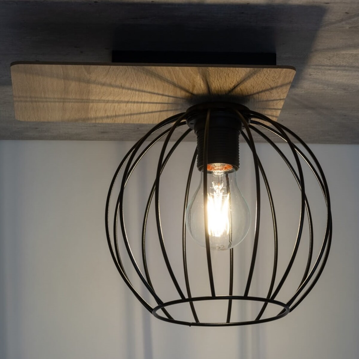 Czarny plafon Cyber 32357 kuchenna lampa nasufitowy druciak