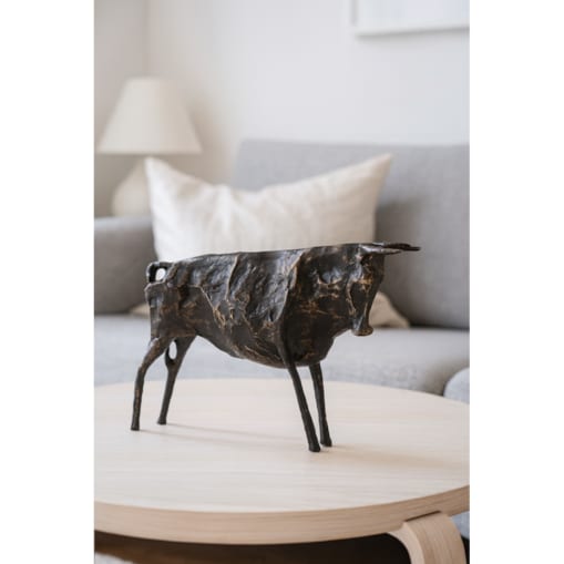 FIGURKA DEKORACYJNA TAURUS