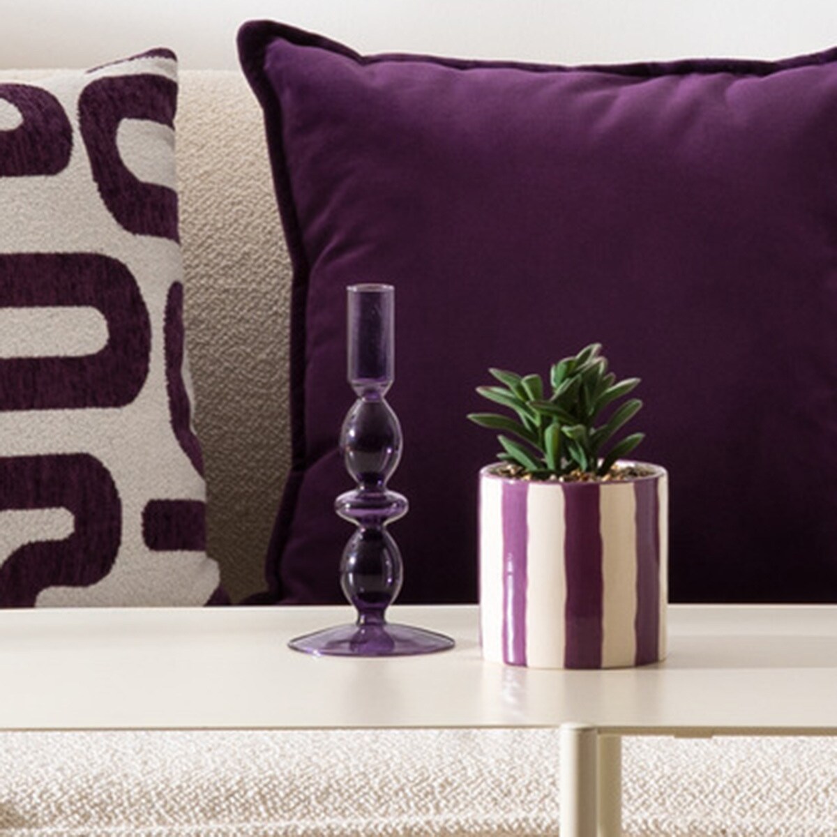 Świecznik szklany purpurowy CRISTAL, 19,5 cm
