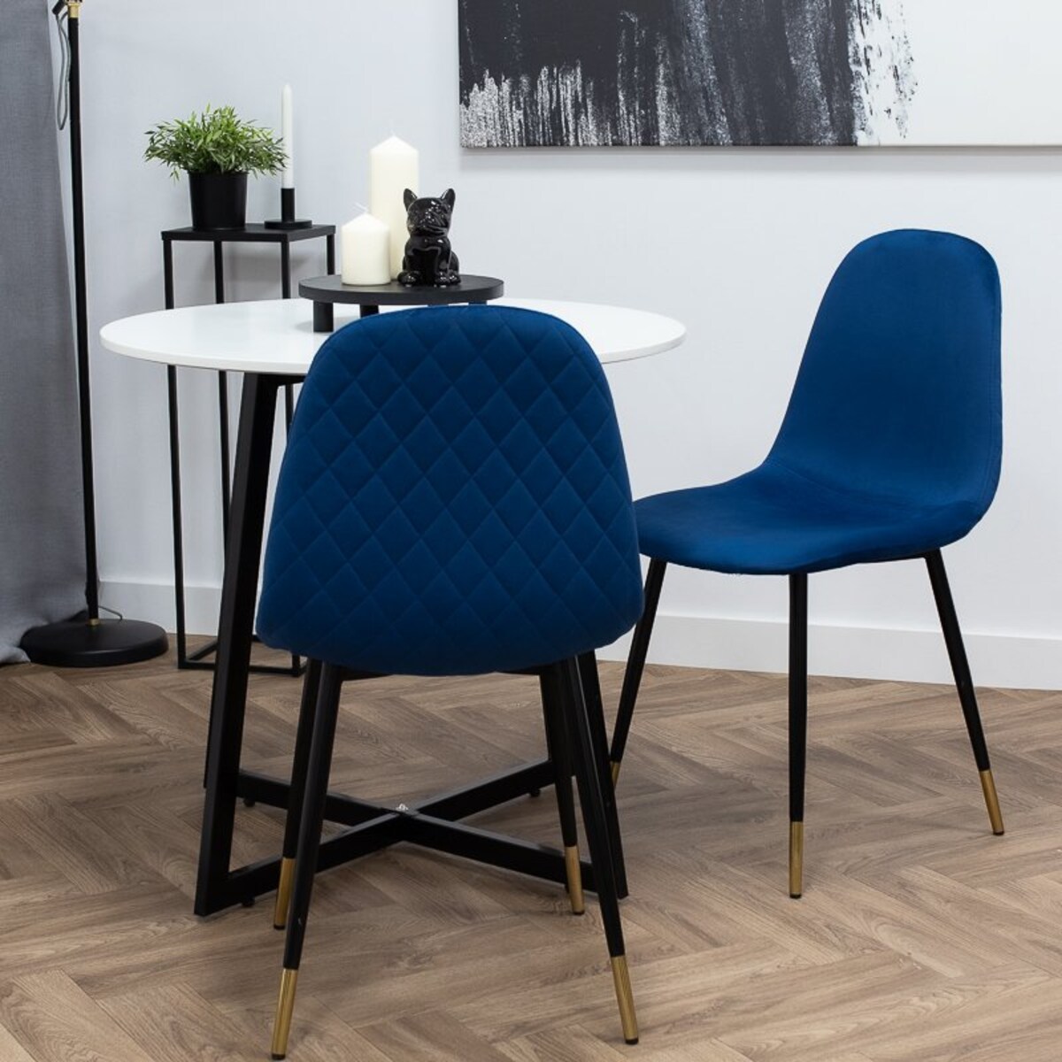 Krzesło tapicerowane welurowe pikowane granatowe do salonu jadalni