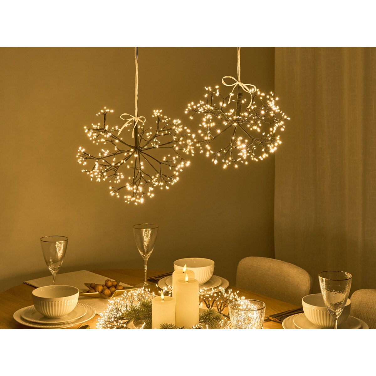 Zestaw 2 dekoracji wiszących LED RACKSTA 30/25 cm Jemioła Czarny