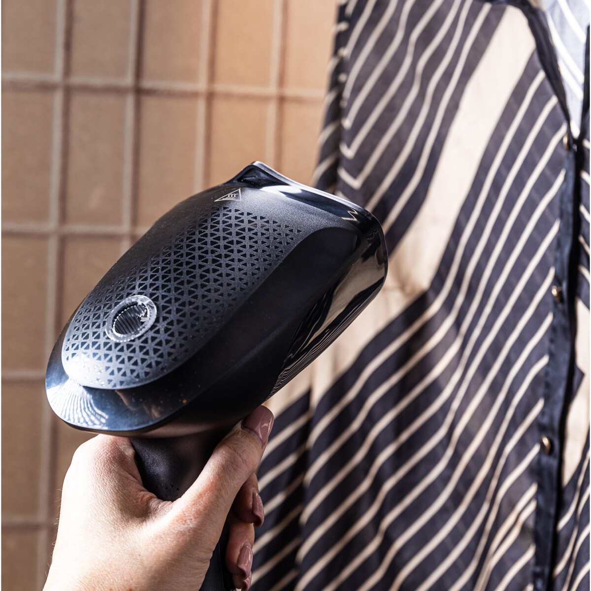 Parownica do prasowania ubrań i tkanin KLAUSBERG