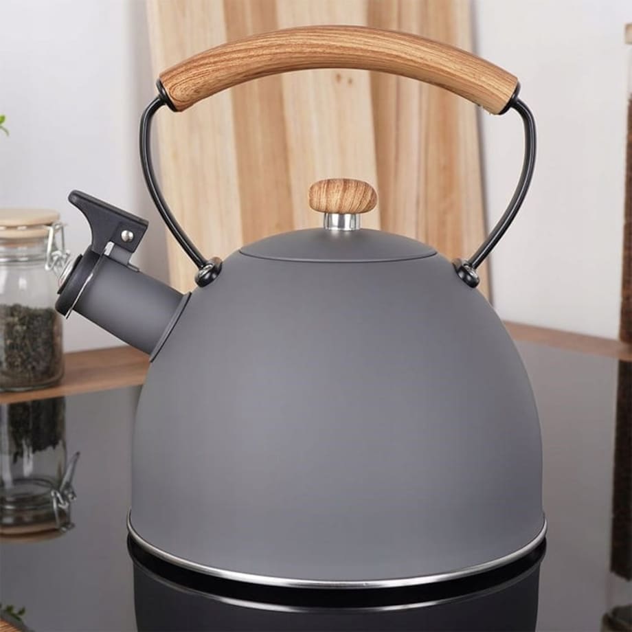 Czajnik Szary Stalowy z Gwizdkiem Gotowania Wody Tradycyjny metalowy na Gaz