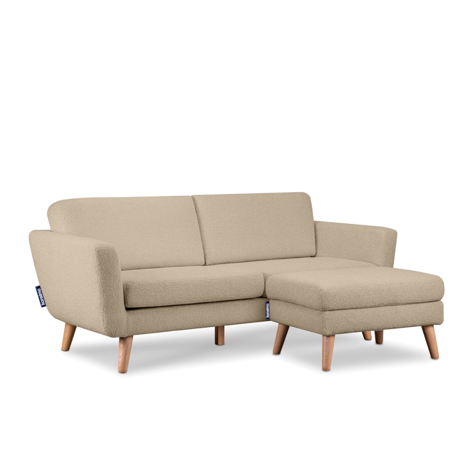 KONSIMO TAGIO Skandynawska 3-osobowa sofa z beżowej tkaniny jagnięcej
