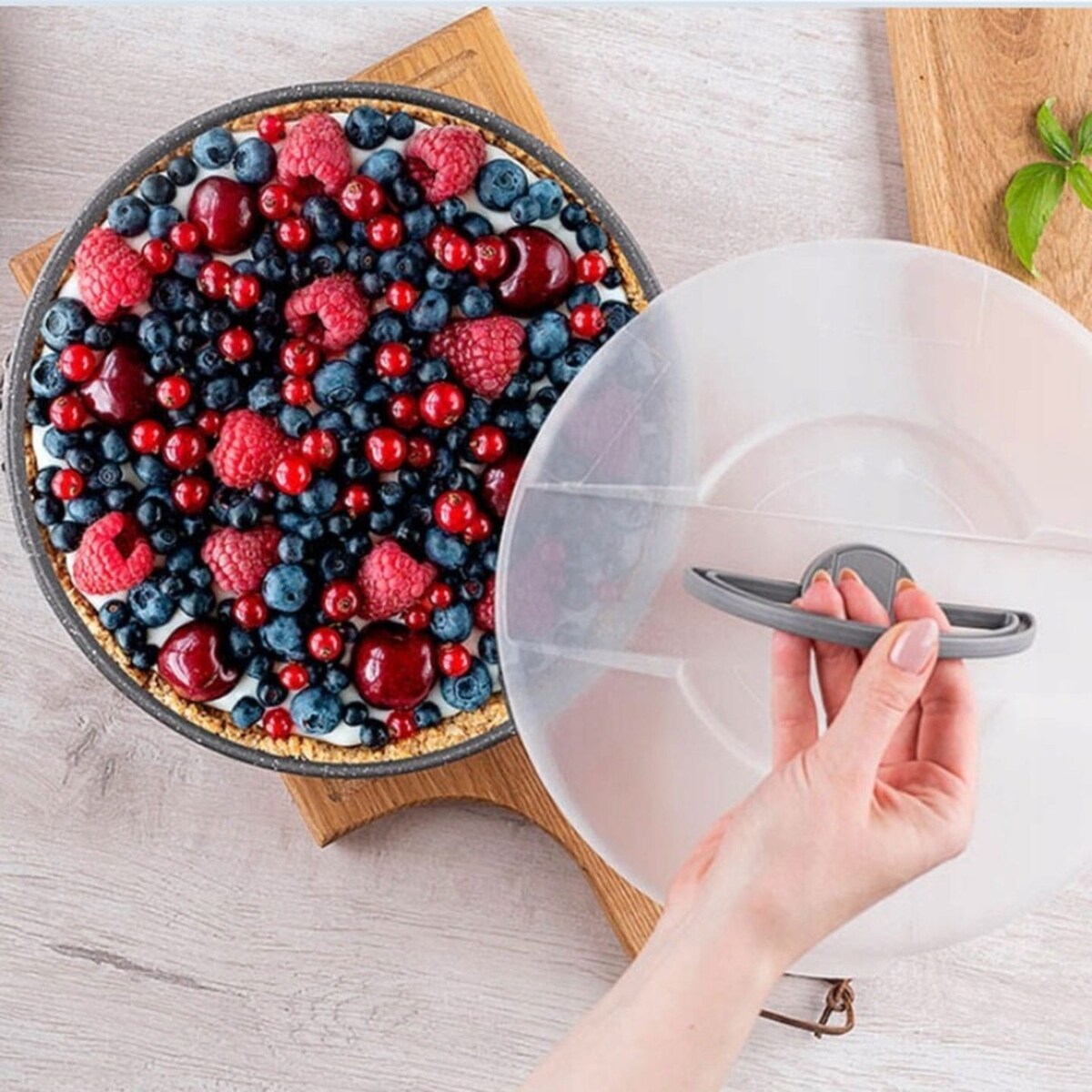 Tortownica Forma do pieczenia nieprzywierająca 28x7.5cm z pokrywką BRUNBESTE BB-2548