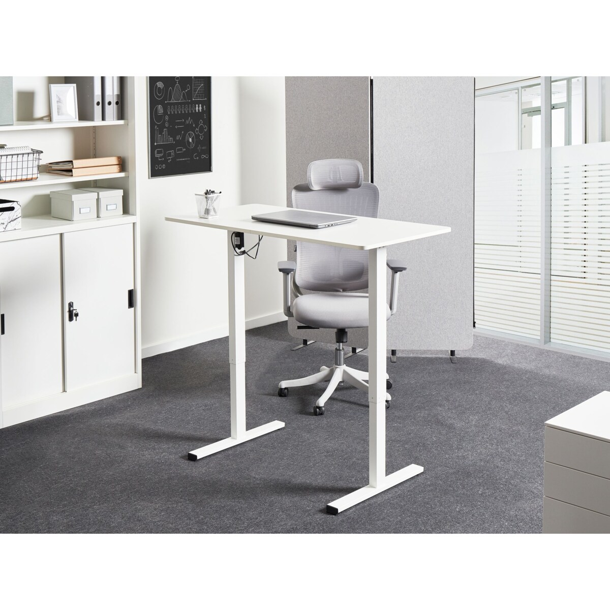 Biurko regulowane elektrycznie 120 x 60 cm białe TAVARES