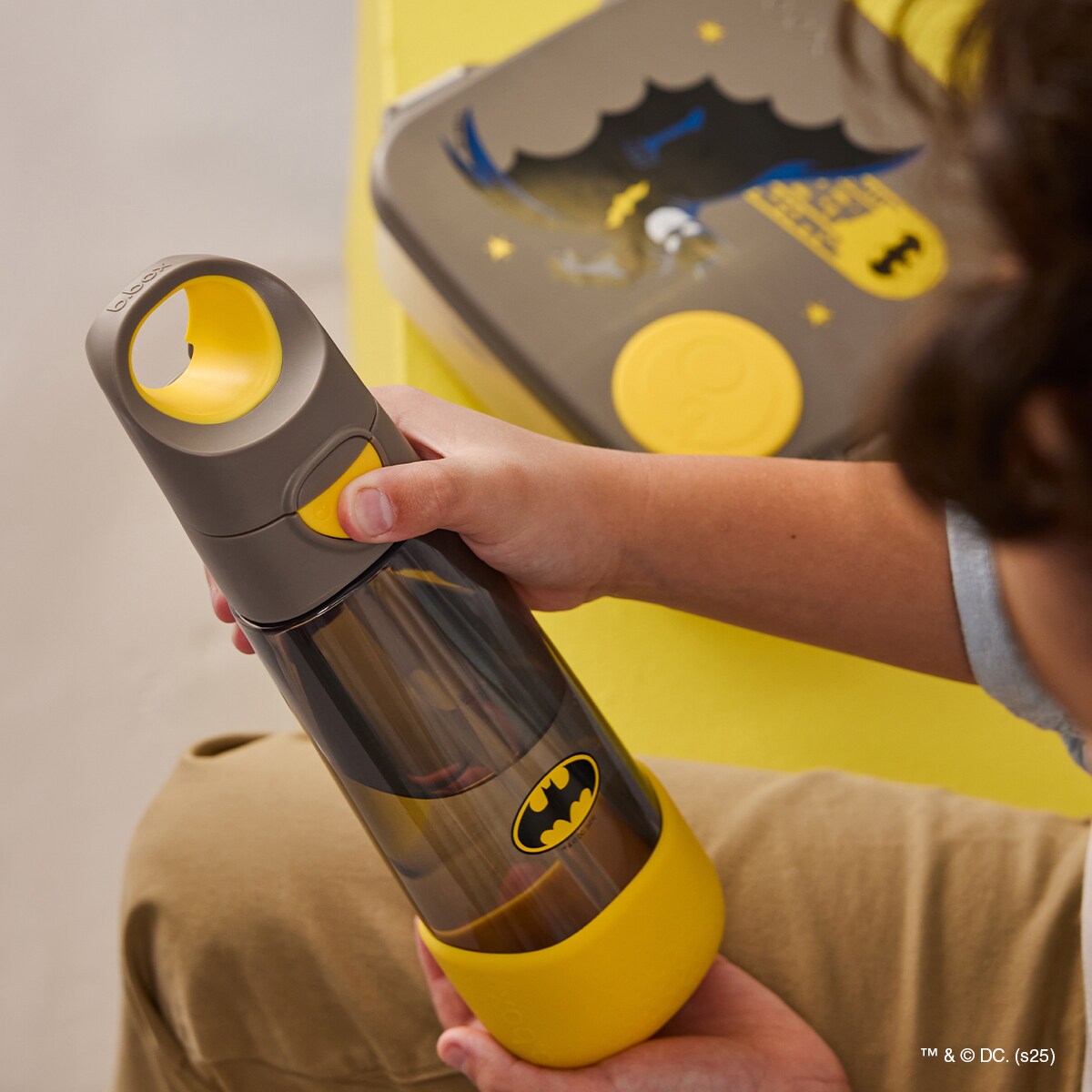 Batman Bidon ze słomką dla dziecka do szkoły - butelka na wodę tritanowa 600 ml b.box