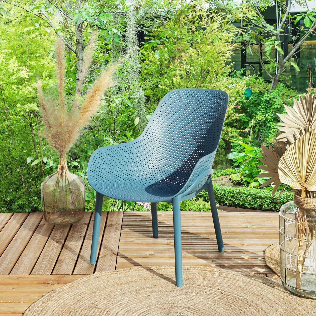 Krzesło Malibu niebieskie z tworzywa