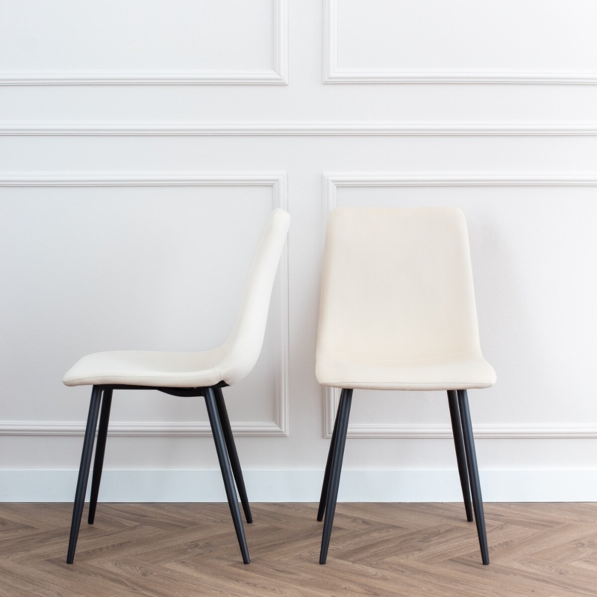 Krzesło tapicerowane klasyczne do salonu jadalni welurowe beżowe gładkie