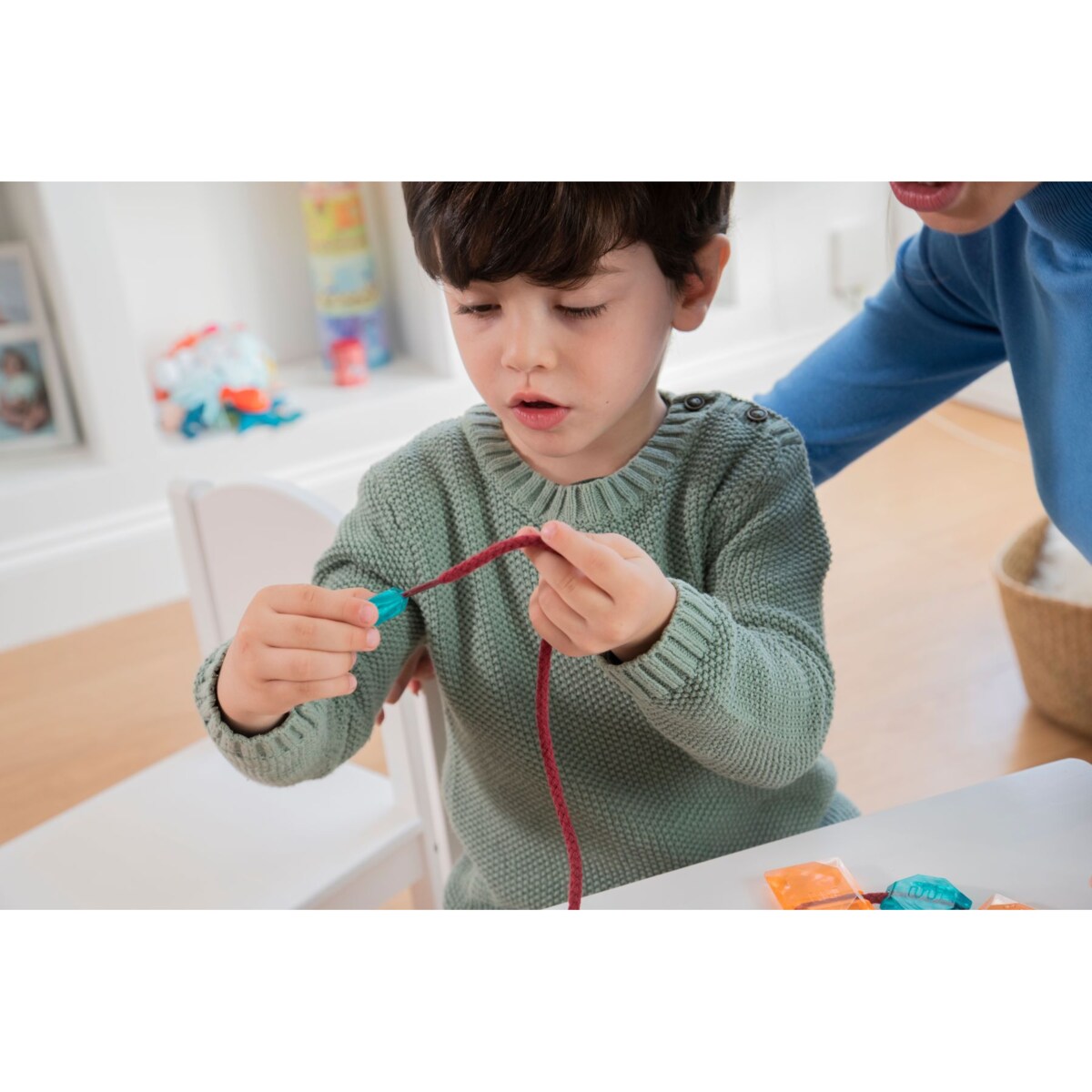 Zestaw do nawlekania - 32 elementy