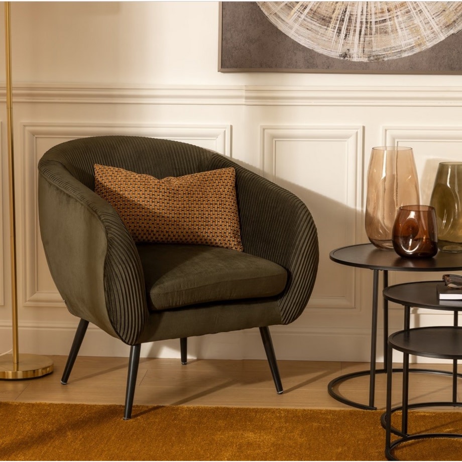 Fotel aksamitny khaki z marszczeniem