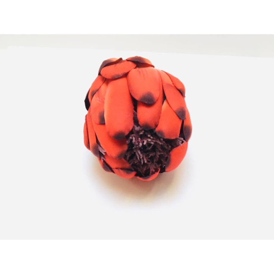 SZTUCZNY KWIAT PROTEA karczoch DUŻY CZERWONY stroik dodatek wiązanka bukiet