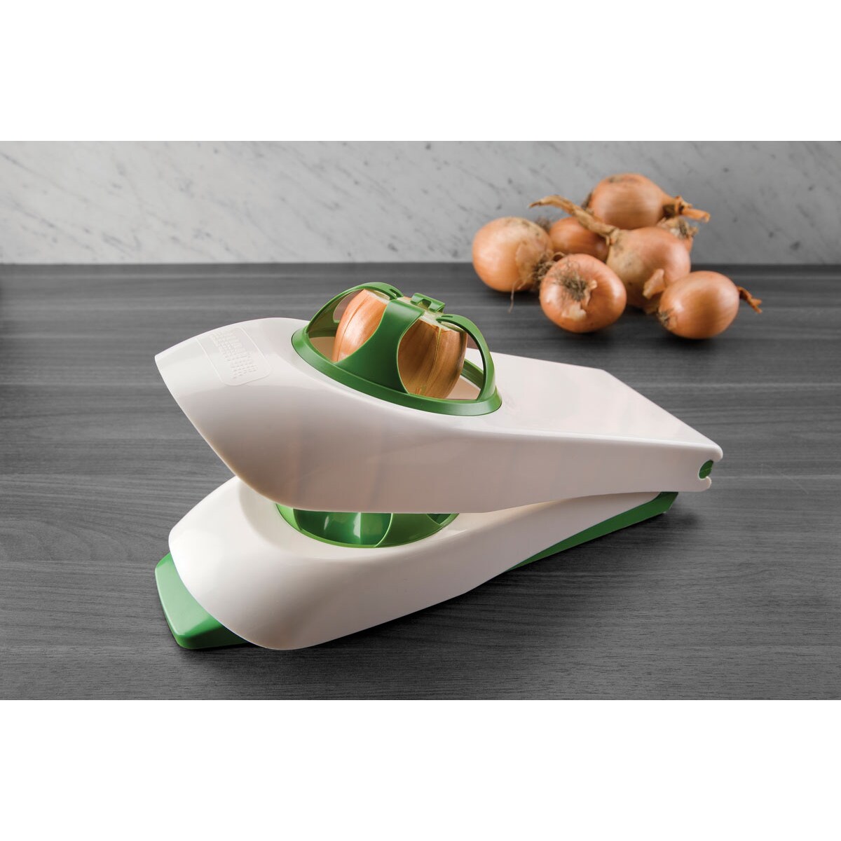 Alligator do obierania cebuli