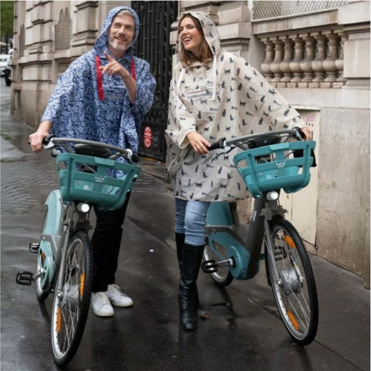 Peleryna przeciwdeszczowa Poncho CHAT