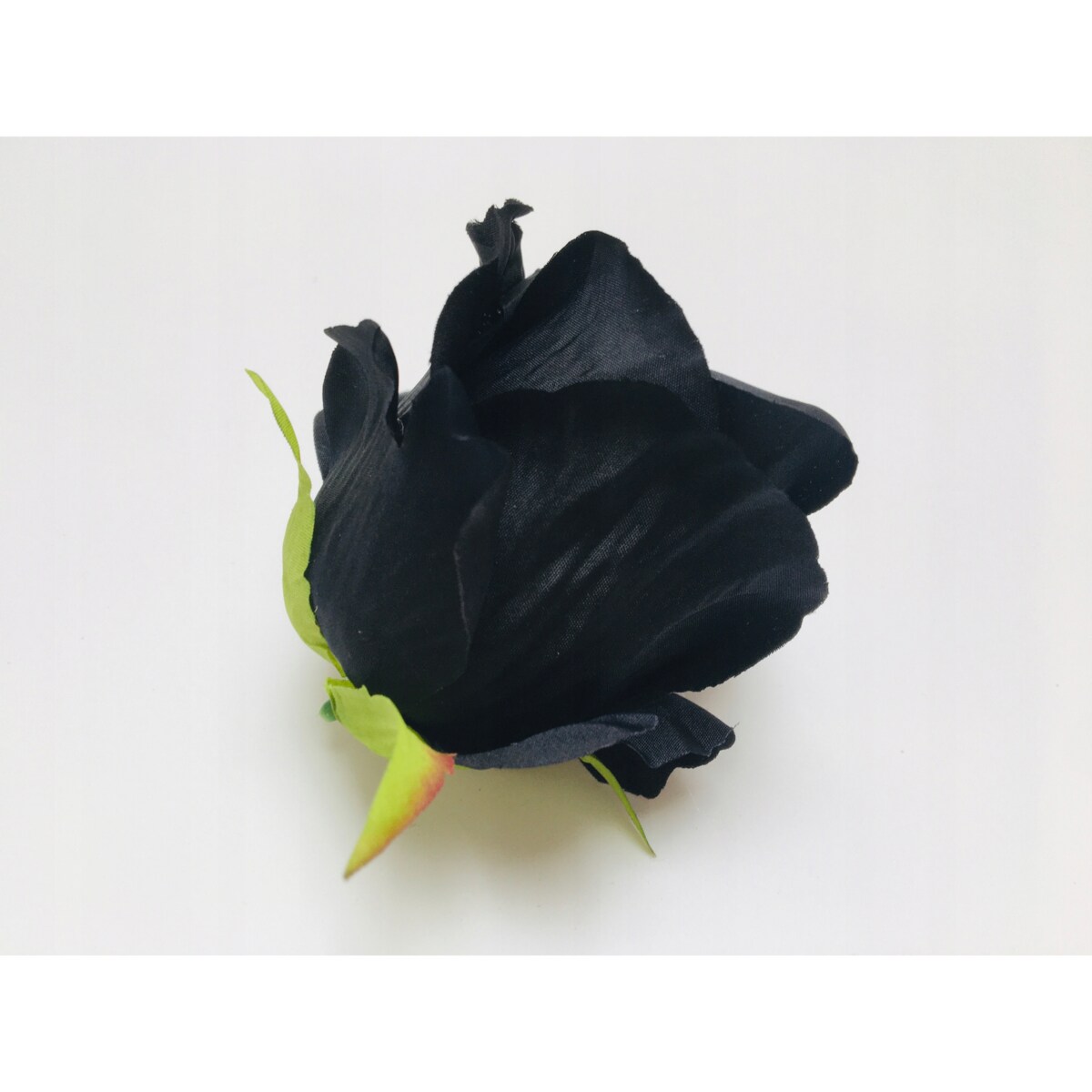Róża sztuczna wyrobowa do wiązanek główka pąk kwiaty duża CZARNA 6szt
