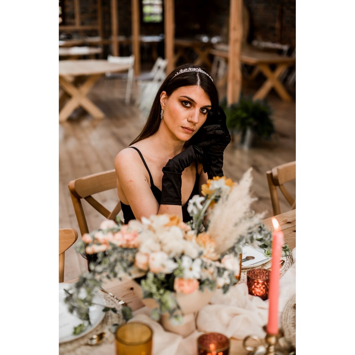 Diadem TIARA ślubna korona delikatna błyszcząca