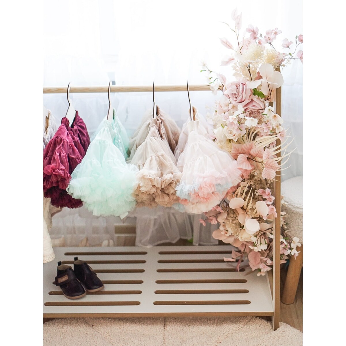 MINI garderoba szafa wieszak montessori + 5 drewnianych wieszaczków