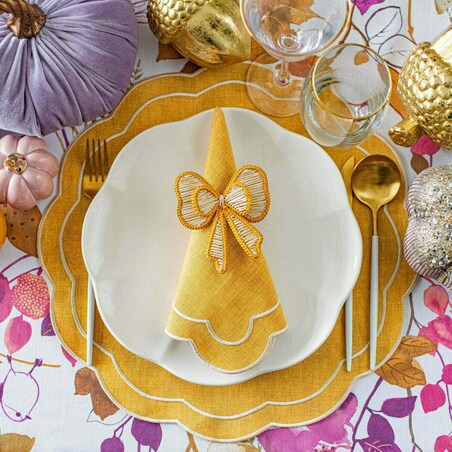 Obrus z motywem liści i ptaków Purple Sparrow – 130 × 300 cm