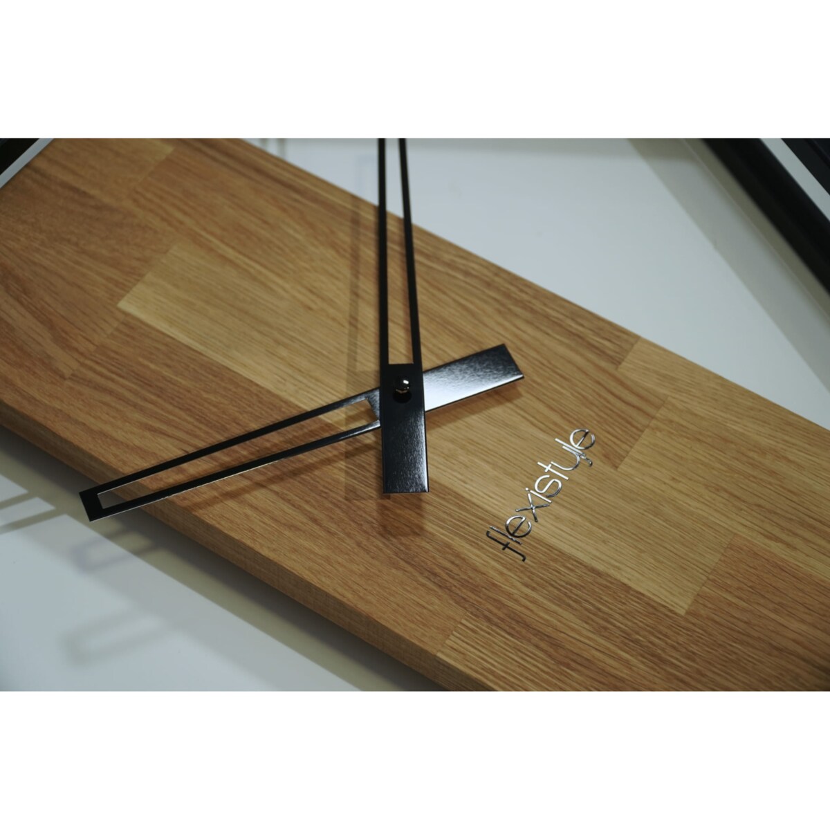 Zegar ścienny drewniany do salonu LOFT HEXAGON 50cm