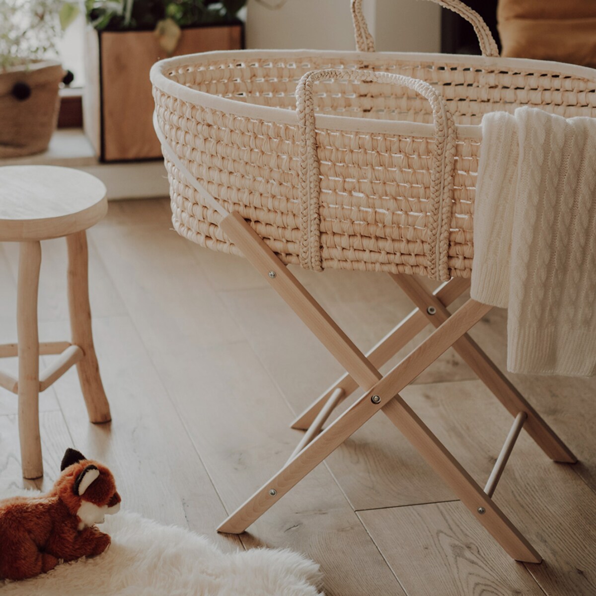 Stojak na kosz Happy Moses - Smart Stand naturalny