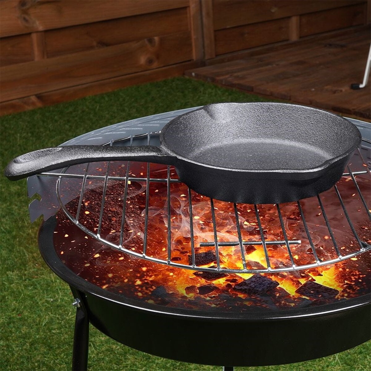 Patelnia Żeliwna Okrągła Talerz Żeliwny na Kuchenke Grill Ognisko 16 cm