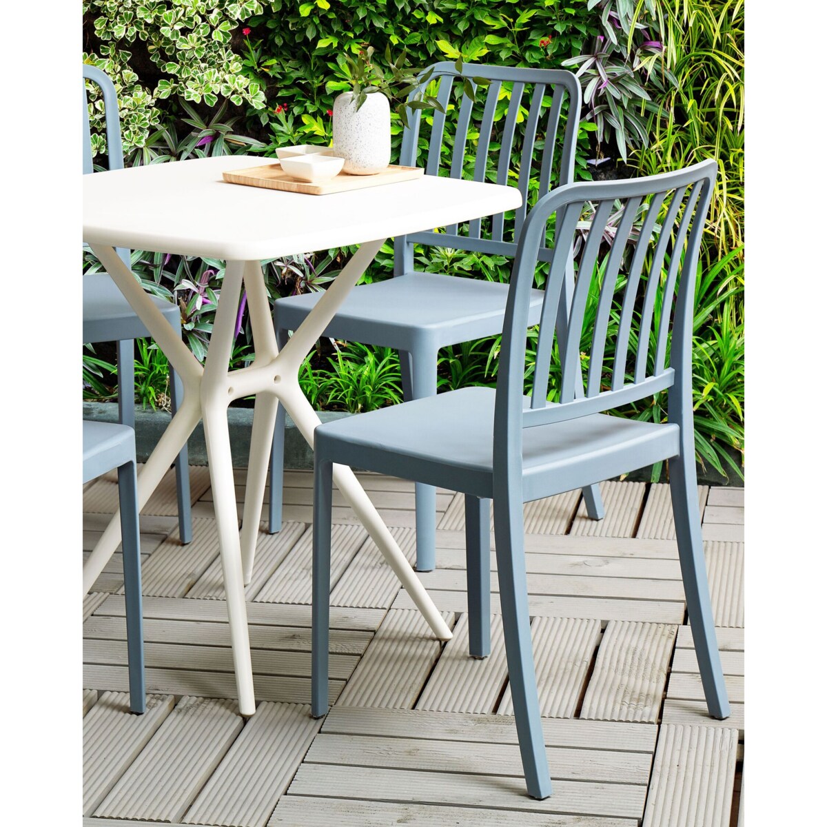 Zestaw 4 krzeseł ogrodowych niebieski SERSALE