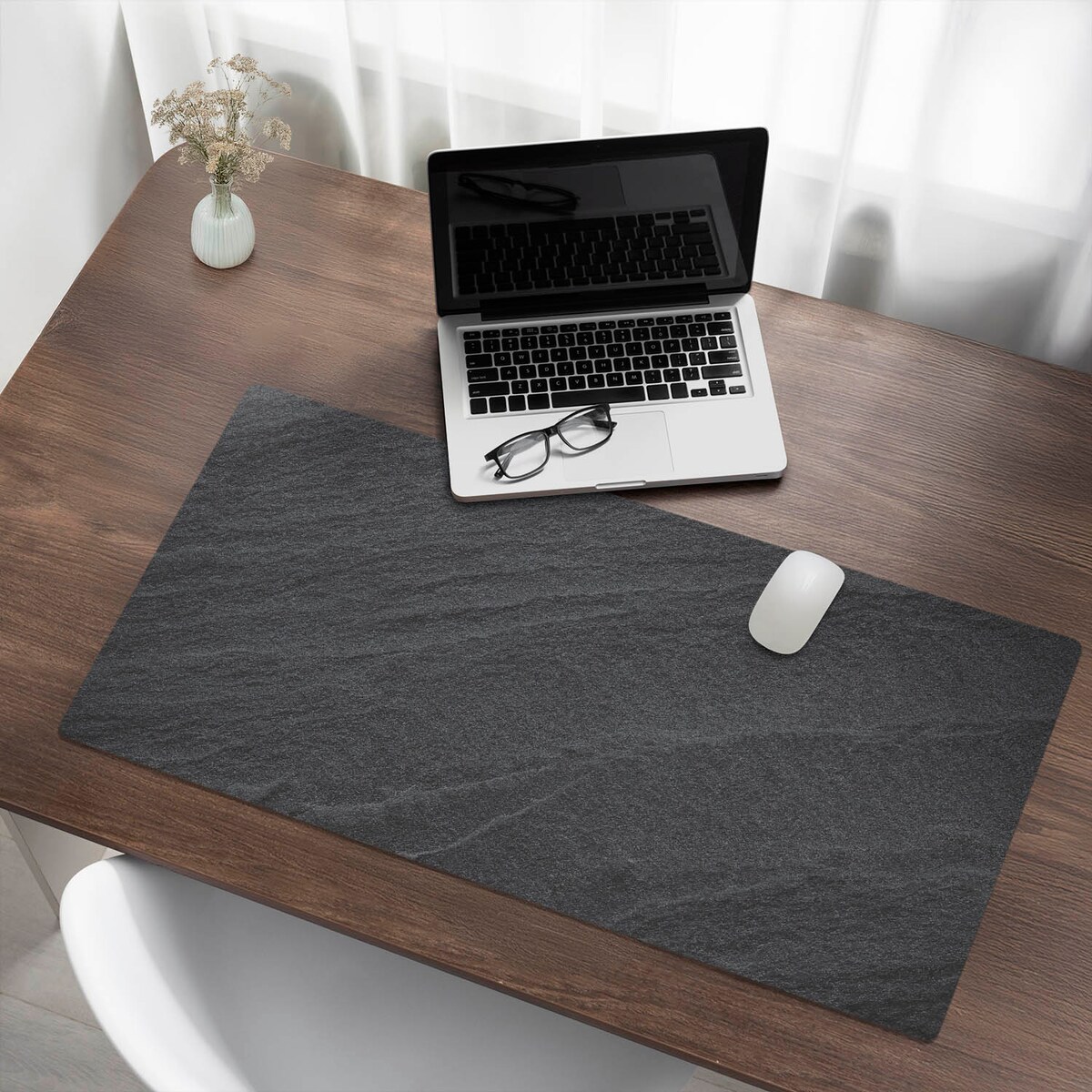 Szara mata na biurko Kamienista tekstura, 100x50 cm