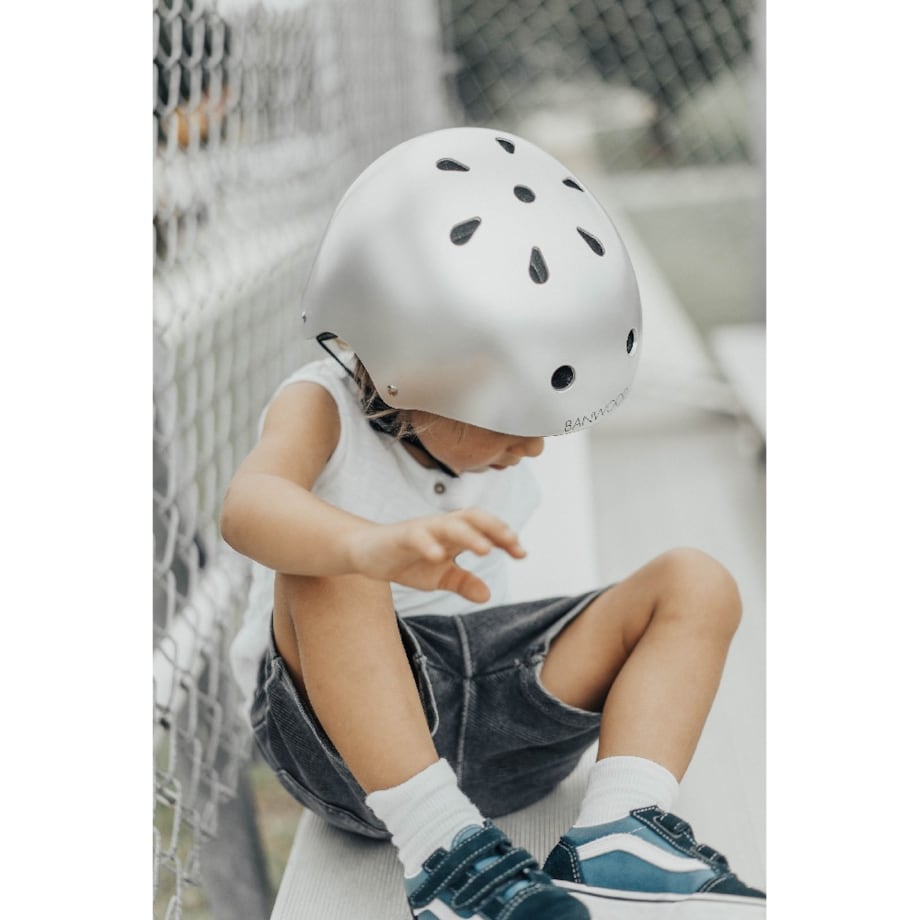 Banwood dziecięcy kask rowerowy chrome