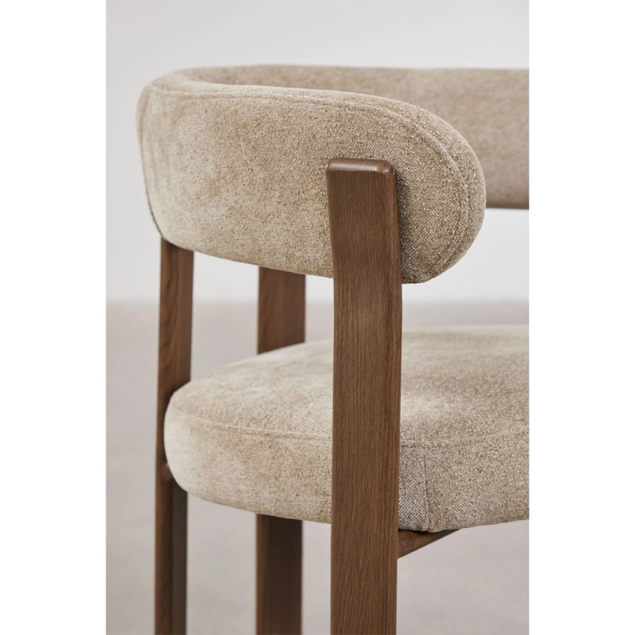 Krzesło z podłokietnikami tapicerowane Jolie, kawa z mlekiem