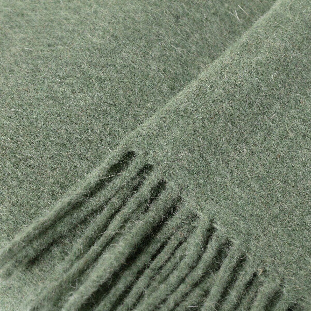 Pled Zelandia 140x200cm melange smoke green, 140 x 200 cm