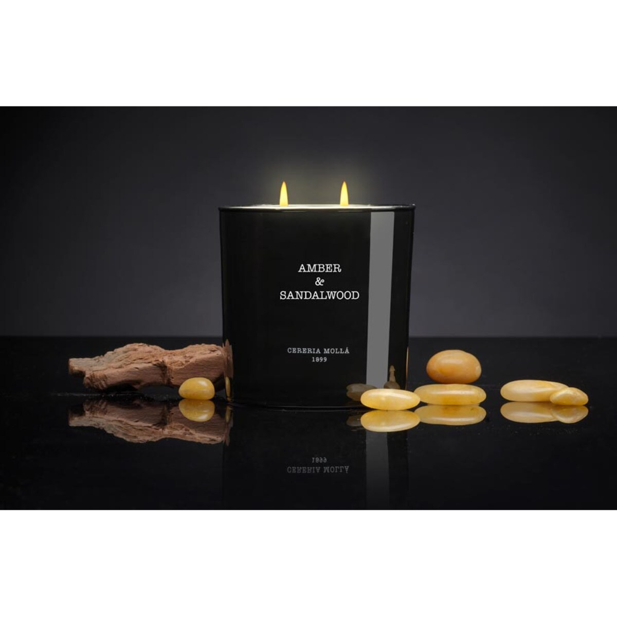 Świeca zapachowa Amber & Sandalwood, 600 g, Cereria Molla